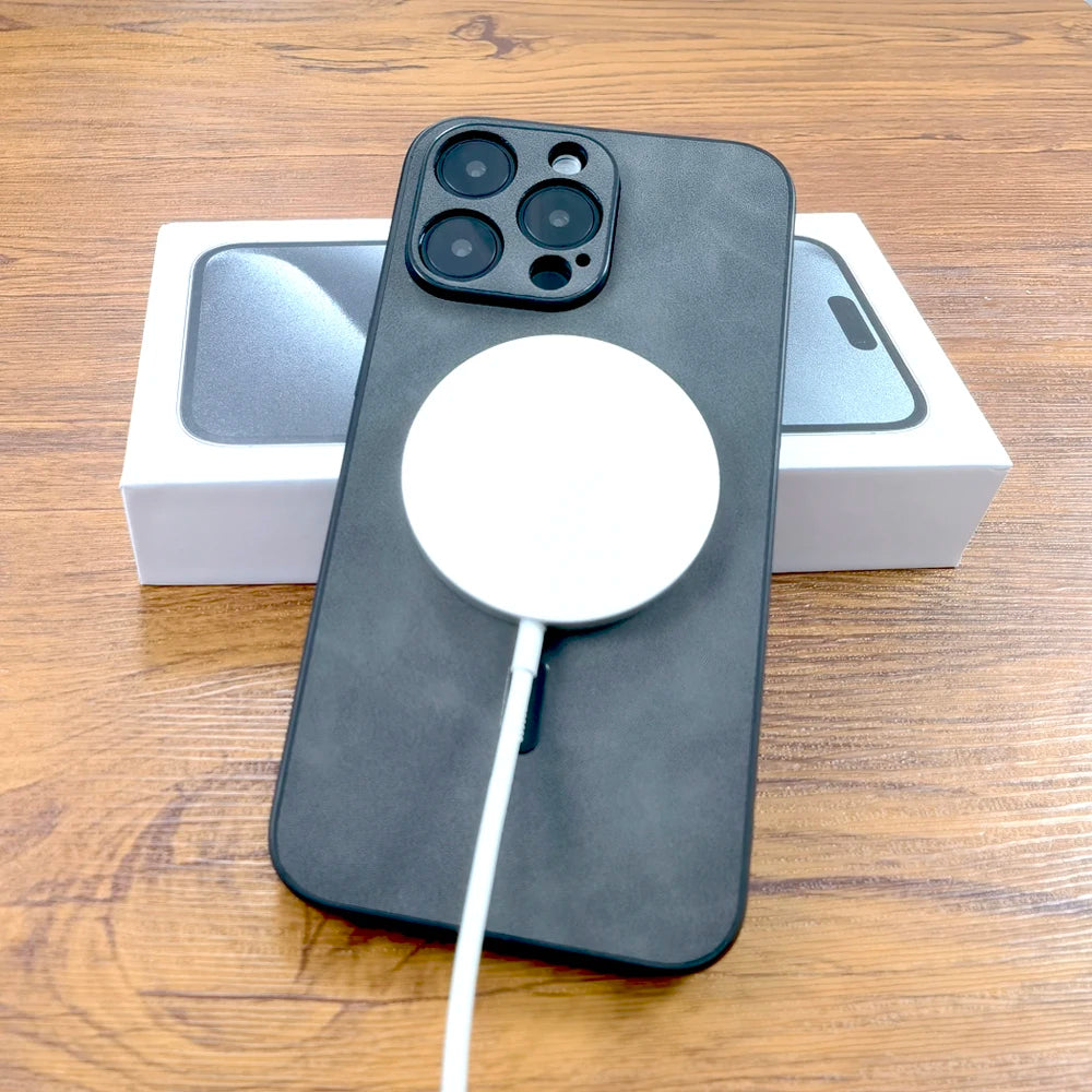 MagSafe対応 高級PUレザー 鹿デザイン iPhoneケース