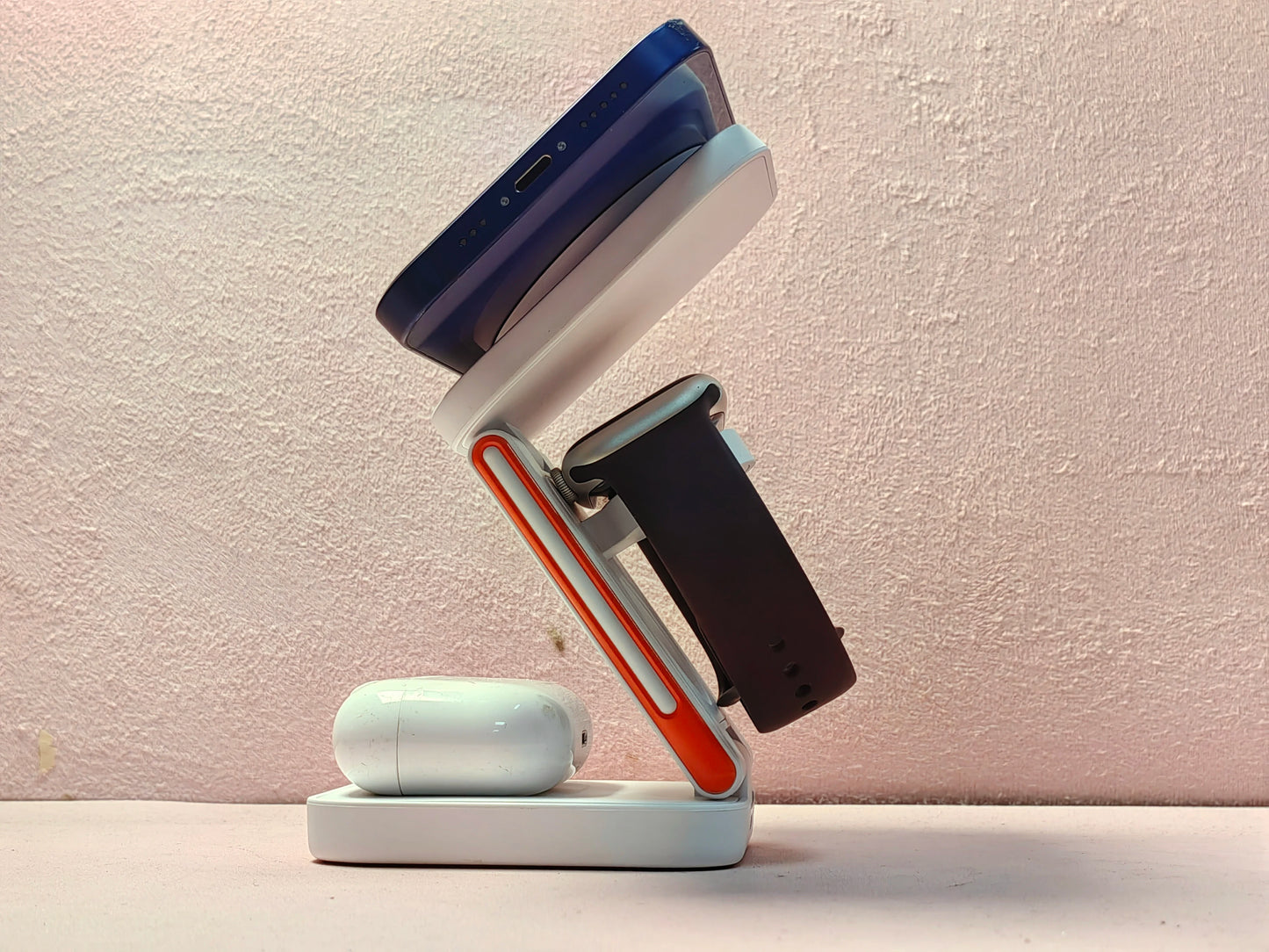 MagSafe対応 3台同時充電 ワイヤレス充電ステーション 30W 折りたたみ式