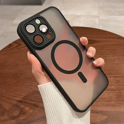 iPhone 11〜17対応 マグネット式レンズプロテクターケース