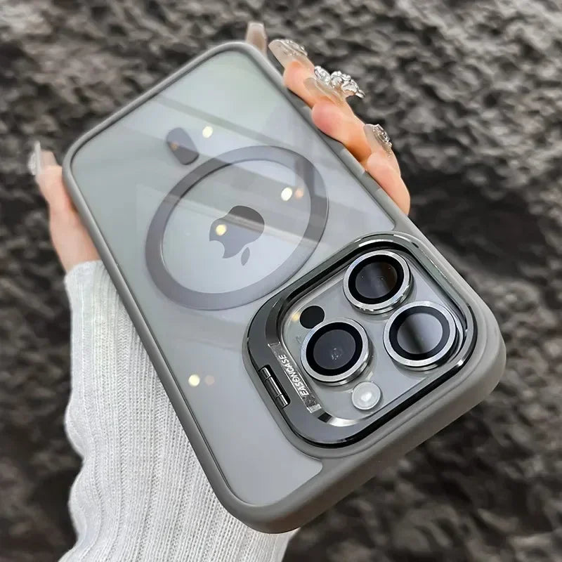 MagSafe対応 高級耐衝撃ケース iPhone用 レンズ保護カバー